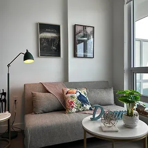  Apartment Gorgeous Place In Downtown Rmd Canada